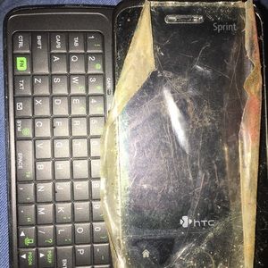 Sprint htc touchscreen phone CLASSIC!!
